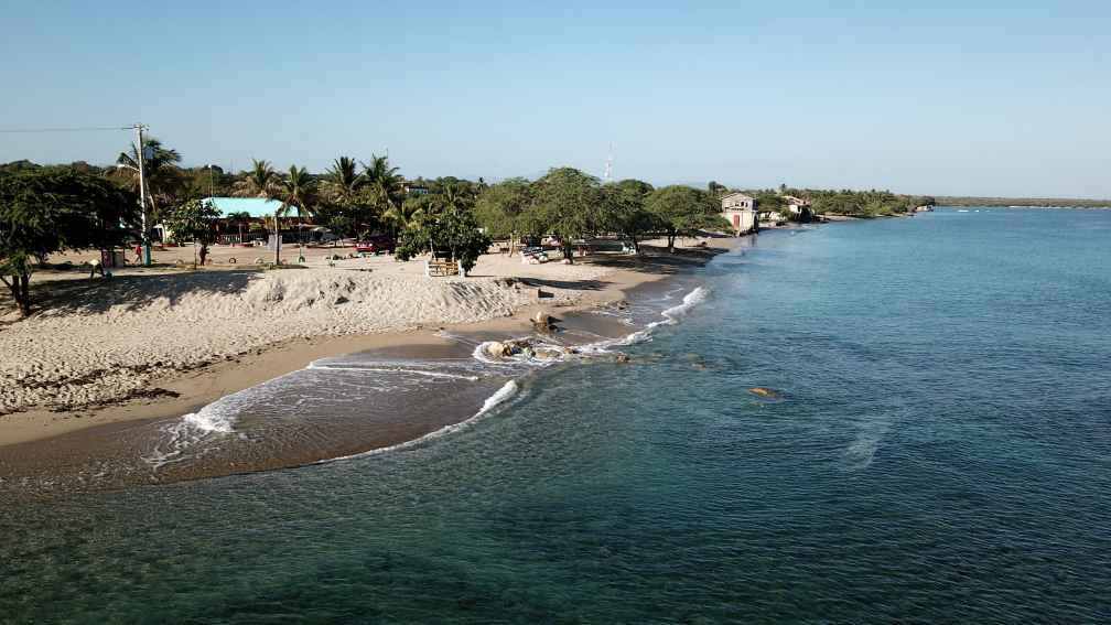 Playa Los Coquitos 2
