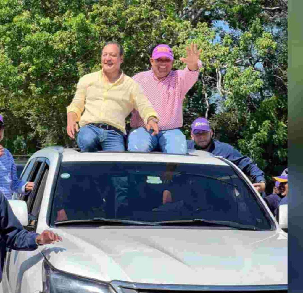 El Mello junto a Abel Martinez