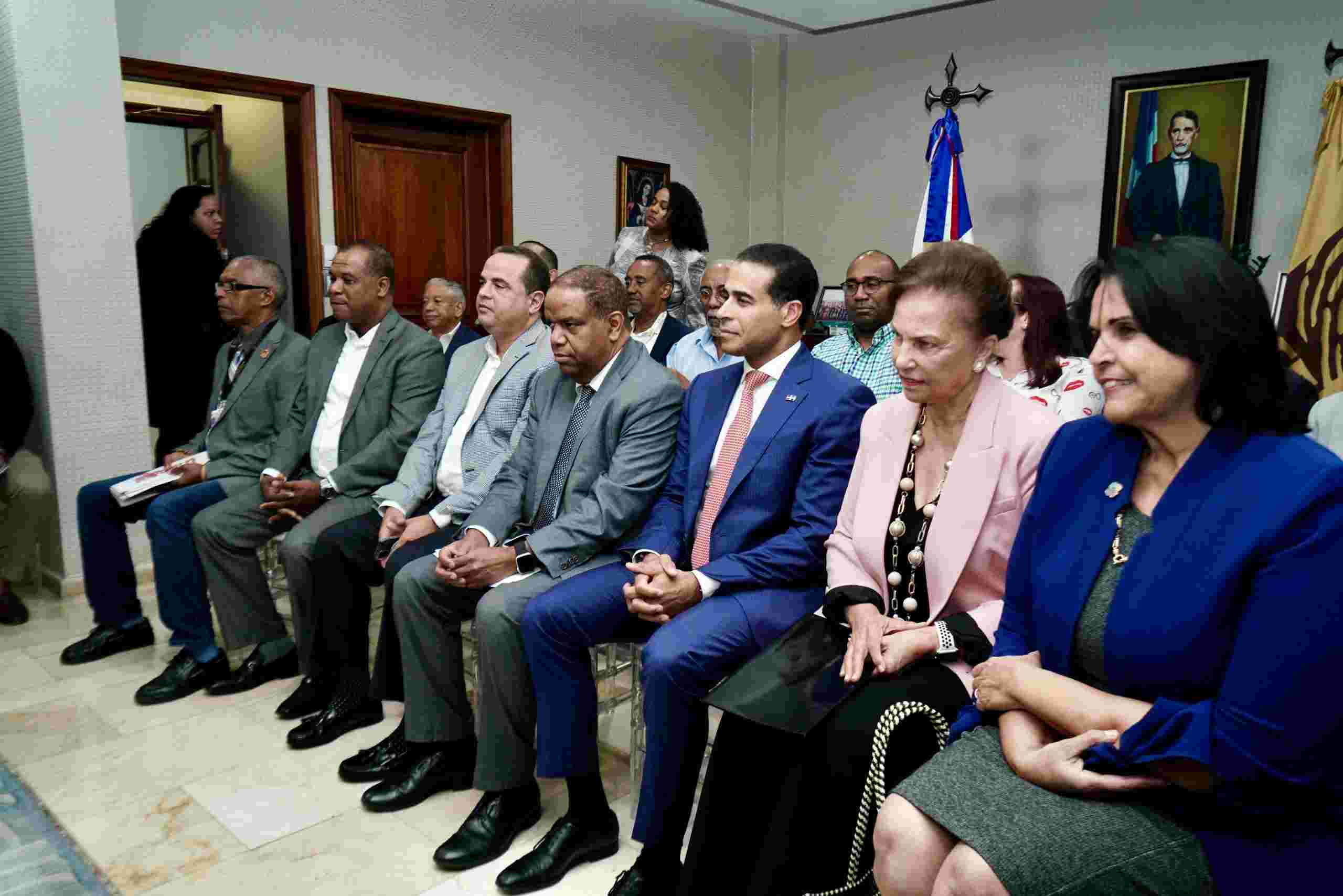 Oposición unificada y exige a JCE garantías electorales de cara a elecciones de mayo