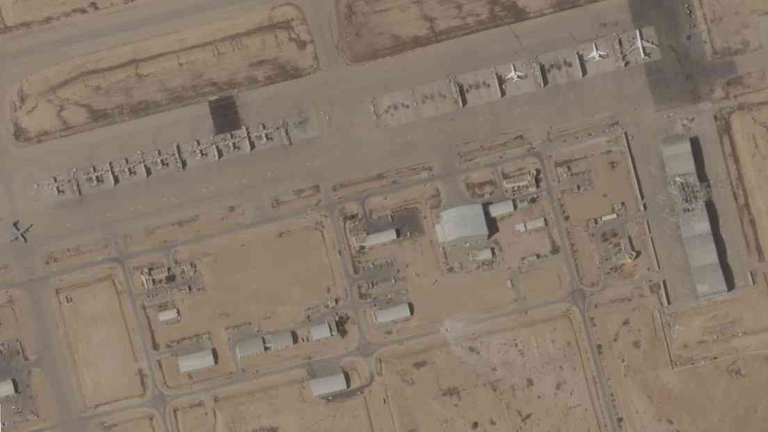 Imágenes satelitales revelan daños en una base aérea israelí clave tras ataque iraníLa base alberga